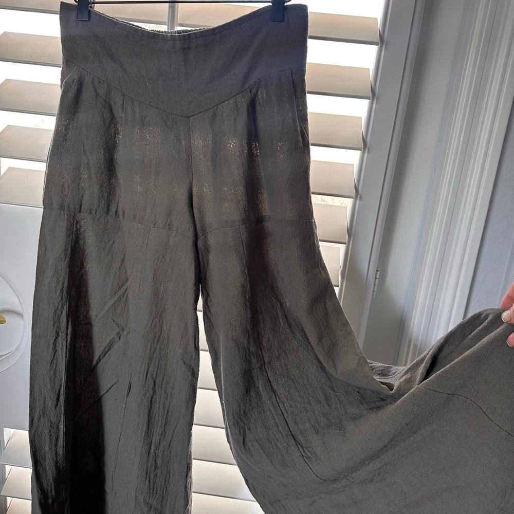 Beautiful gray palazzo style pants